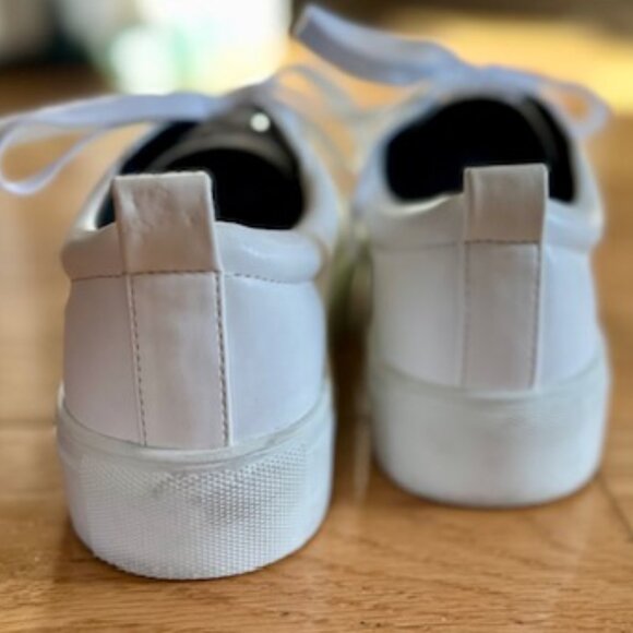 LuLu's Casual White Lace Up Platform Sneakers Size 7.5 - Picture 8 of 8